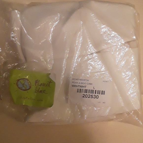 Kendall & Kylie top - Picture 6 of 6